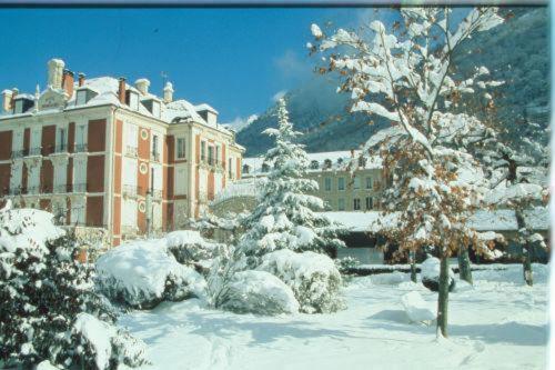 Residence Regina Cauterets Luaran gambar